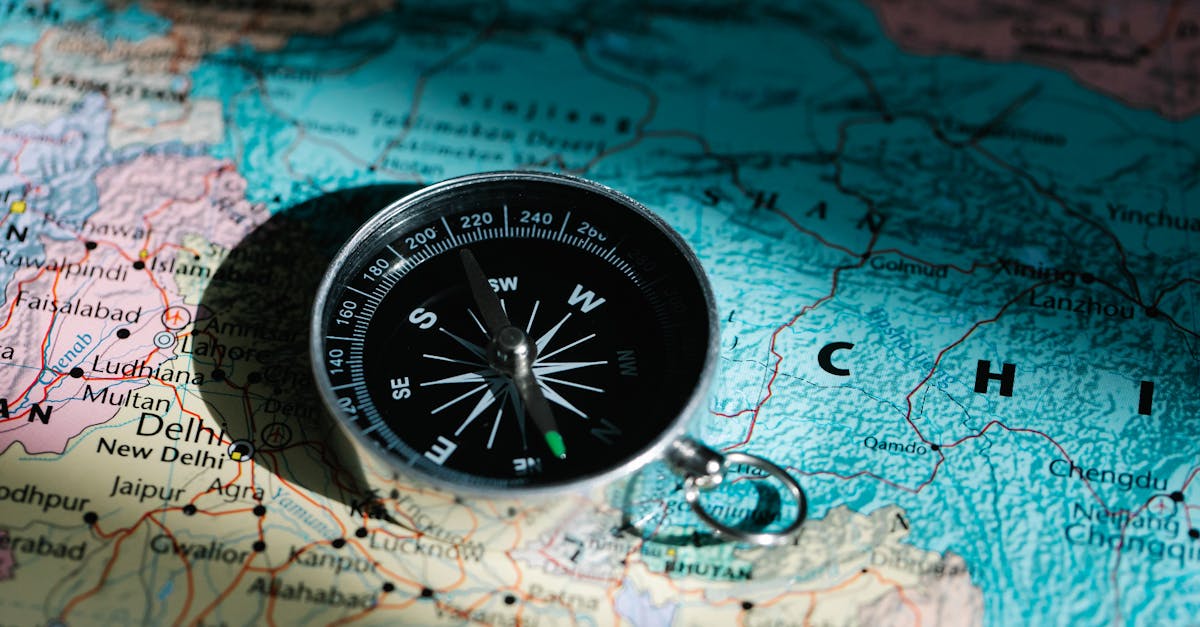 découvrez la jeep compass, un suv alliant performance, confort et design élégant pour toutes vos aventures en ville et hors des sentiers battus.