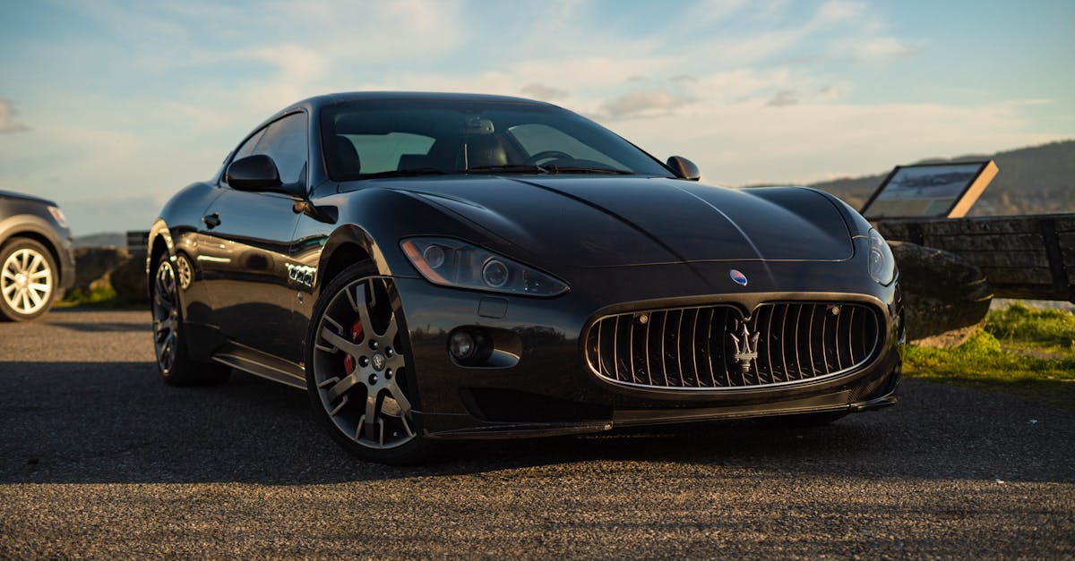 découvrez tout sur le maserati levante : un suv de luxe alliant performance sportive, design italien raffiné et technologies innovantes. profitez d’informations sur ses caractéristiques, ses motorisations et ses équipements haut de gamme.