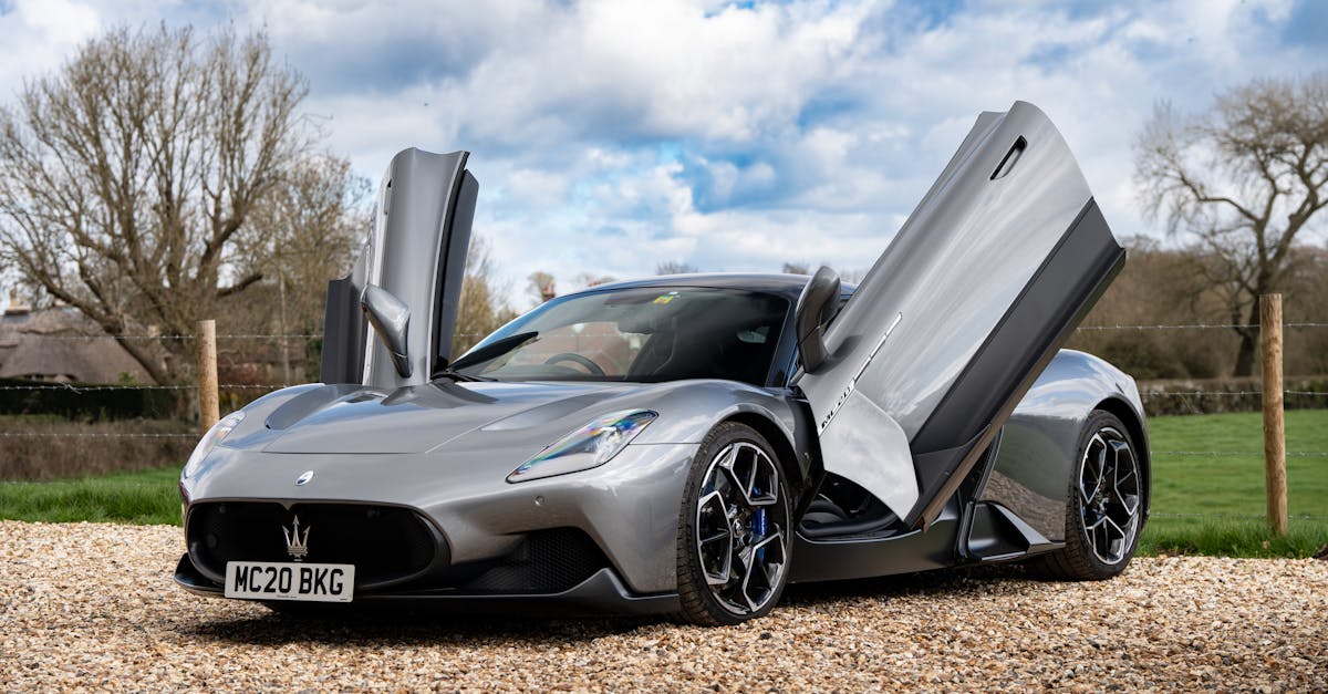 découvrez le maserati levante, le suv de luxe au design élégant, aux performances sportives et au confort raffiné. explorez ses caractéristiques, motorisations et prix pour vivre l’expérience maserati.