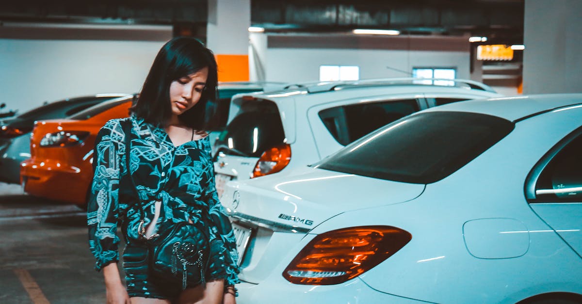 découvrez les spécifications détaillées de la mercedes cls 63 amg 2007, une voiture de luxe alliant performance exceptionnelle et design élégant.