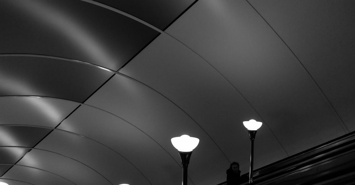 découvrez les nouveautés de l'extension de la ligne 11 du métro : amélioration du réseau, nouvelles stations et accès facilités pour vos déplacements quotidiens.