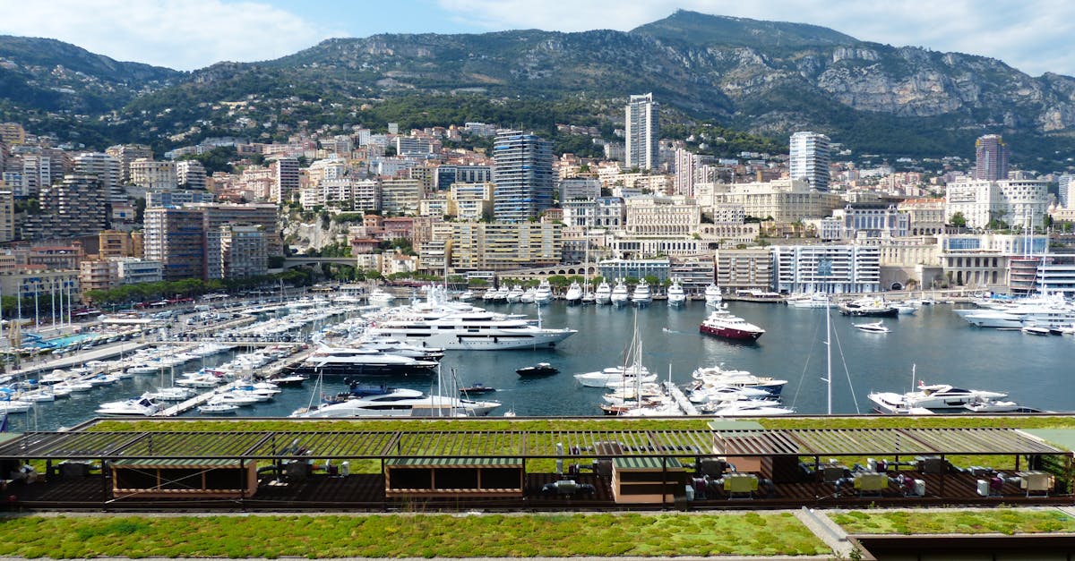 Découvrez le calendrier complet des essais, qualifications et de la course pour le Grand Prix de F1 de Monaco 2024 !