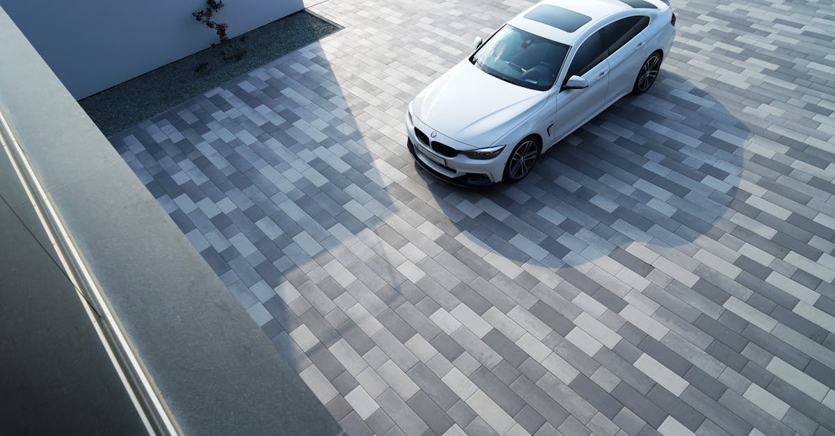 découvrez la bmw série 3, alliant performance dynamique, design élégant et technologies de pointe pour une expérience de conduite exceptionnelle.