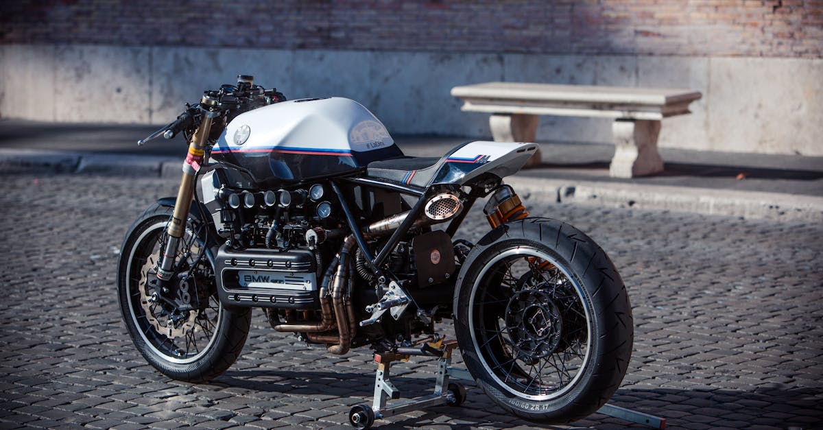 découvrez la bmw x7, le suv de luxe alliant élégance, performance et technologie avancée pour une expérience de conduite exceptionnelle.