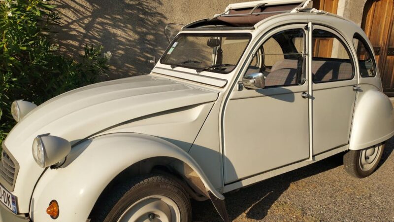 Le futur de la Citroën 2CV : son retour se profile, mais attendez-vous à des surprises !