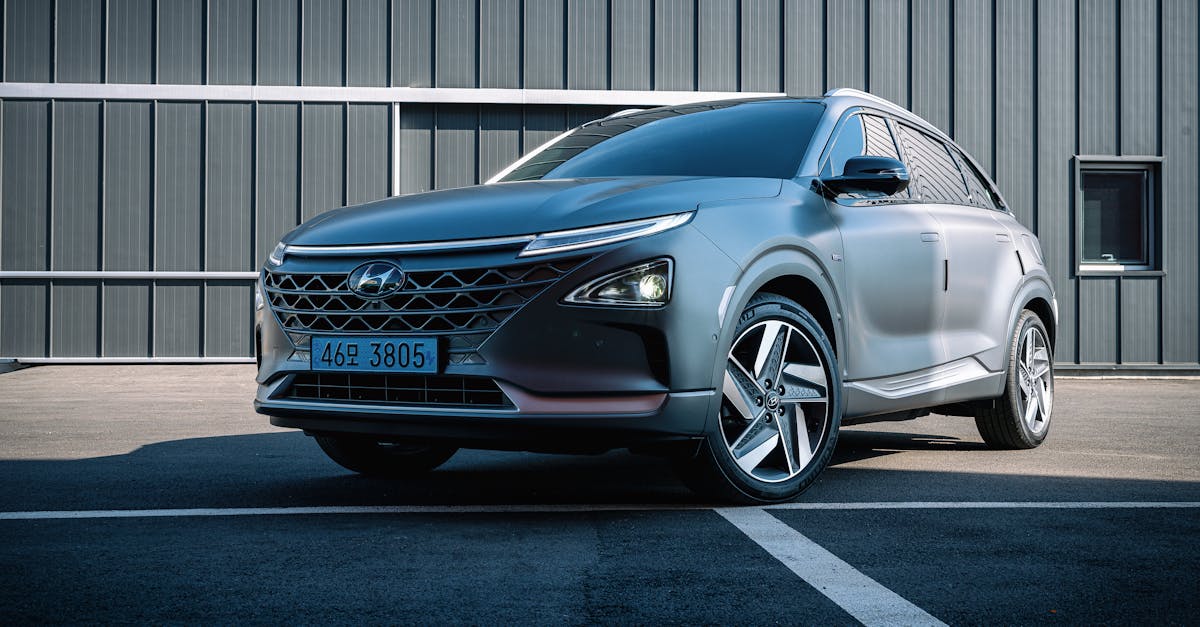 découvrez le hyundai tucson hybrid : une voiture suv alliant performance, économie d'énergie et design moderne pour une conduite écologique et confortable.