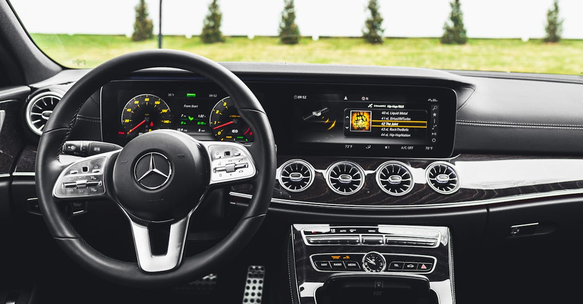 découvrez notre sélection de motorhomes mercedes alliant luxe, confort et performance pour des voyages inoubliables.