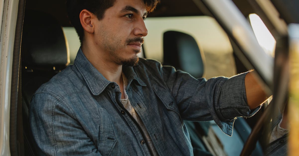 découvrez nos services de conducteur pour véhicules radar privés, alliant sécurité et expertise pour une conduite fiable et discrète.