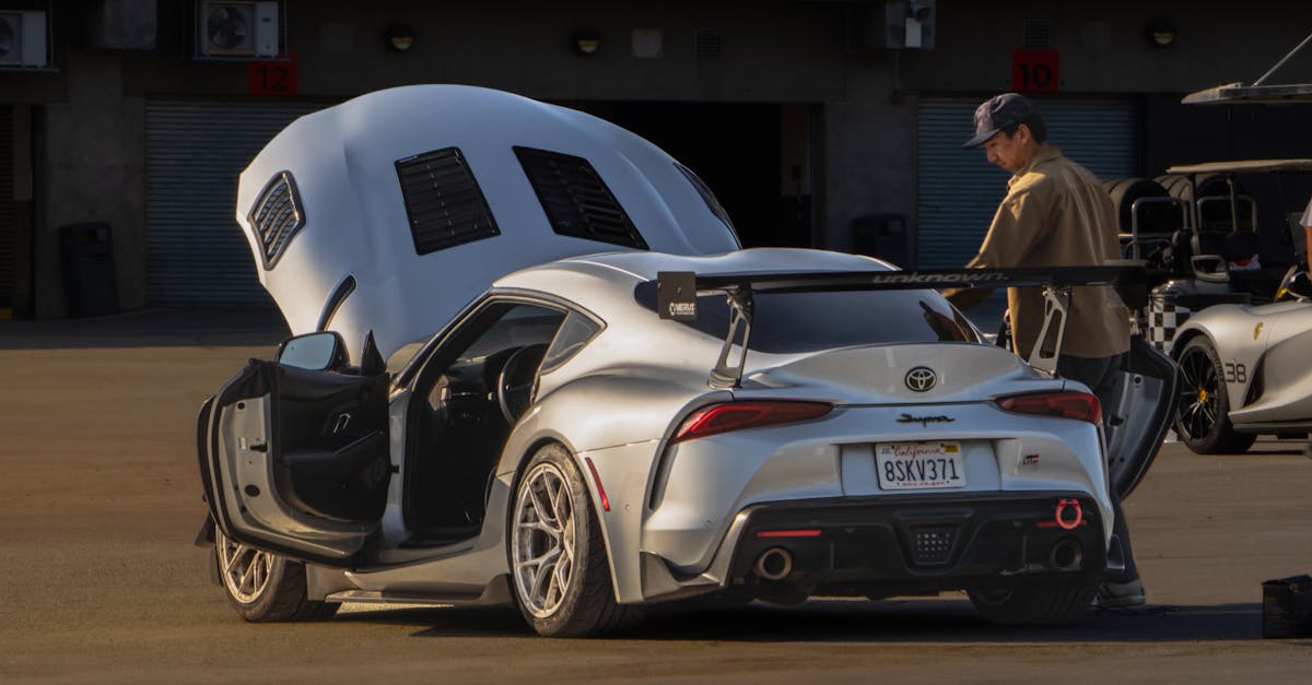 découvrez la fiche technique complète de la toyota supra mk4 2016 : performances, caractéristiques moteur, dimensions et équipements pour les passionnés d'automobile.