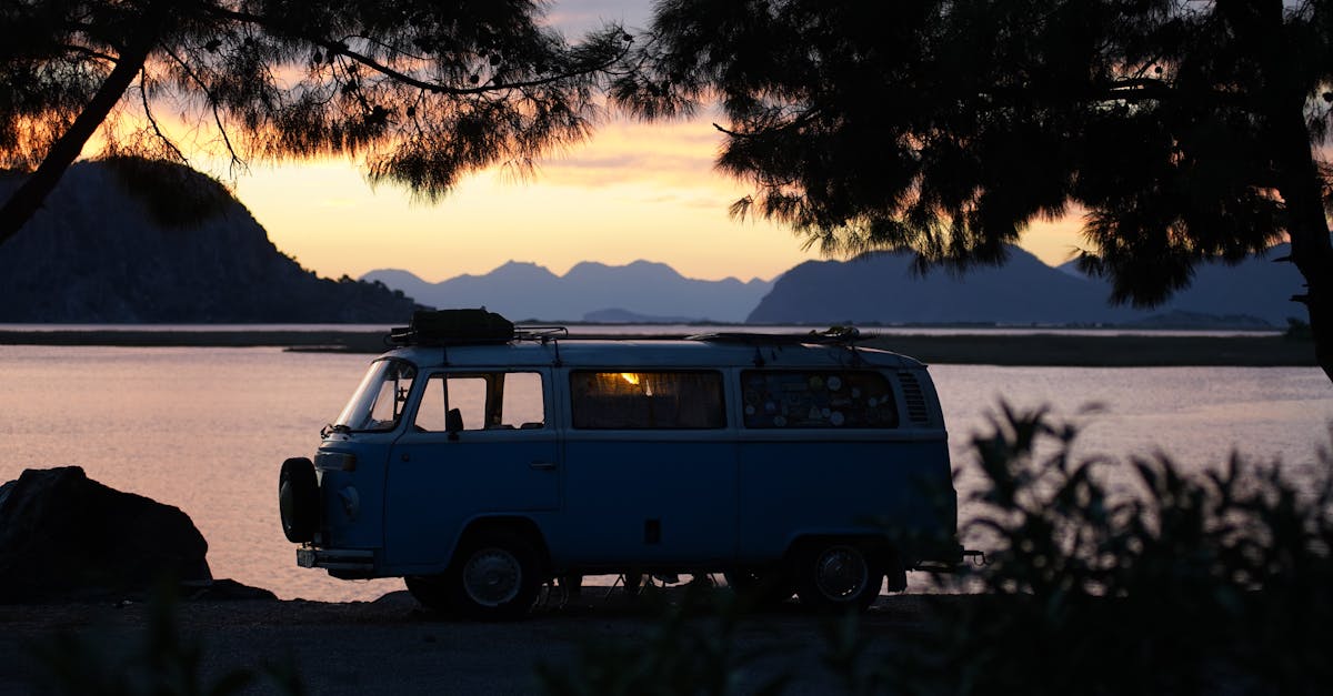 découvrez le volkswagen touran, un monospaces polyvalent alliant confort, espace et technologie avancée pour toute la famille.