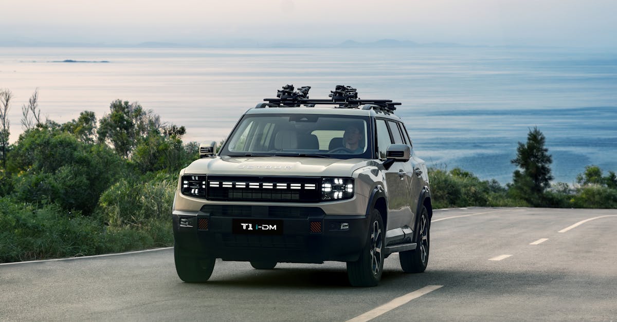 découvrez la dacia bigster hybrid, un suv hybride alliant design moderne, économie d'énergie et confort optimal pour toutes vos aventures.