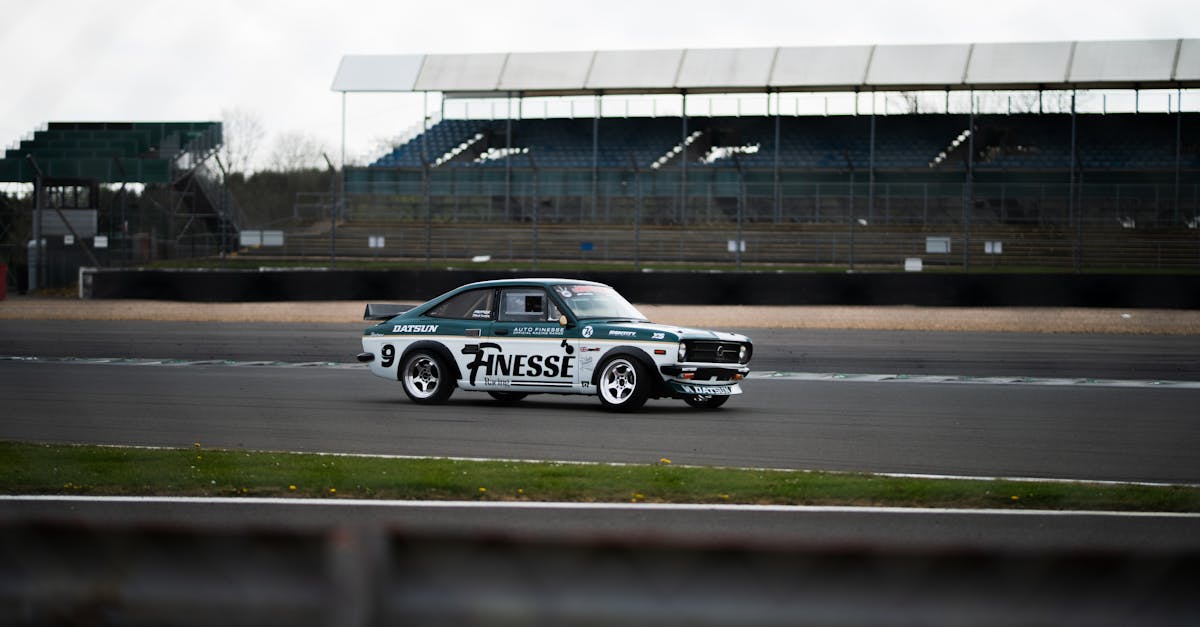 découvrez la dacia bigster hybrid, un suv spacieux et économique alliant performance hybride et design moderne, idéal pour vos aventures en famille.