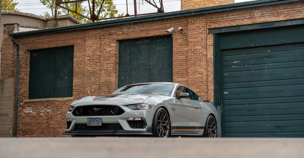 découvrez la ford mustang, une icône de performance et de style américain, alliant puissance, design élégant et technologie avancée pour une expérience de conduite unique.