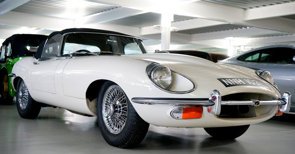 Jaguar vise à séduire une clientèle urbaine, riche et dynamique avec sa berline flamboyante