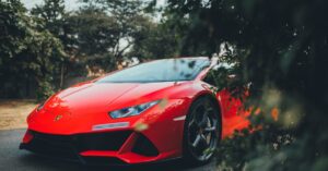 découvrez la lamborghini huracan, une supercar alliant performances exceptionnelles, design italien élégant et technologies de pointe pour une expérience de conduite inégalée.