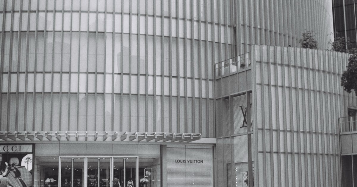 découvrez la puissance et le design exceptionnel de la lamborghini huracan, une supercar alliant performance extrême et élégance italienne.