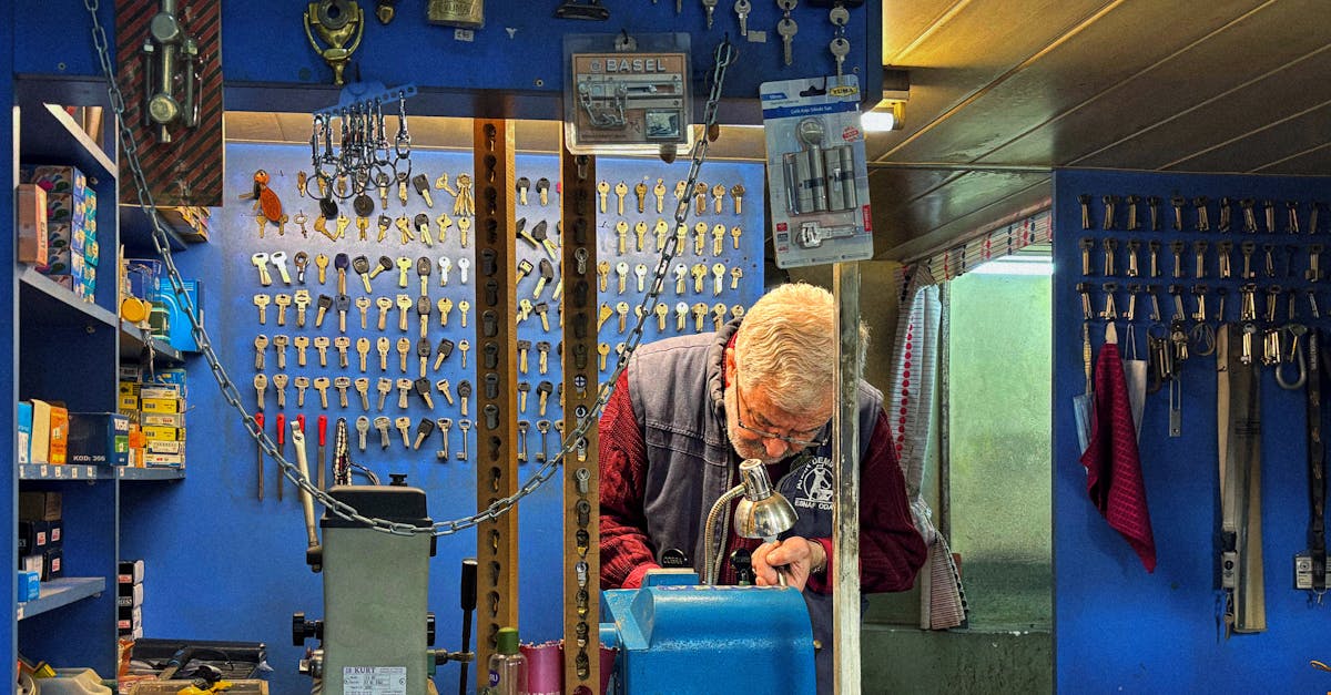 découvrez mael pilven, un talent passionné et innovant dans son domaine, offrant expertise et créativité pour vos projets.