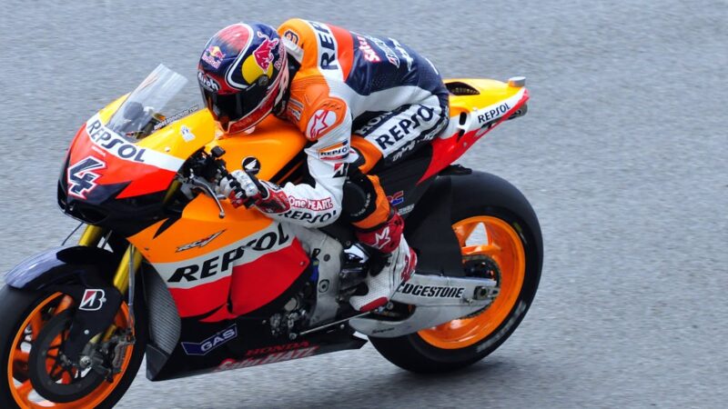 découverte du monde fascinant de la motoGP