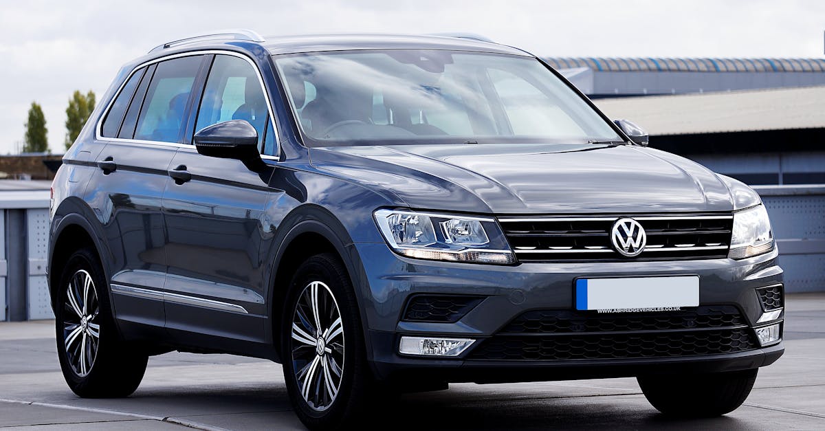 découvrez la peugeot 308, une berline compacte alliant design élégant, technologie innovante et performance dynamique pour une expérience de conduite exceptionnelle.