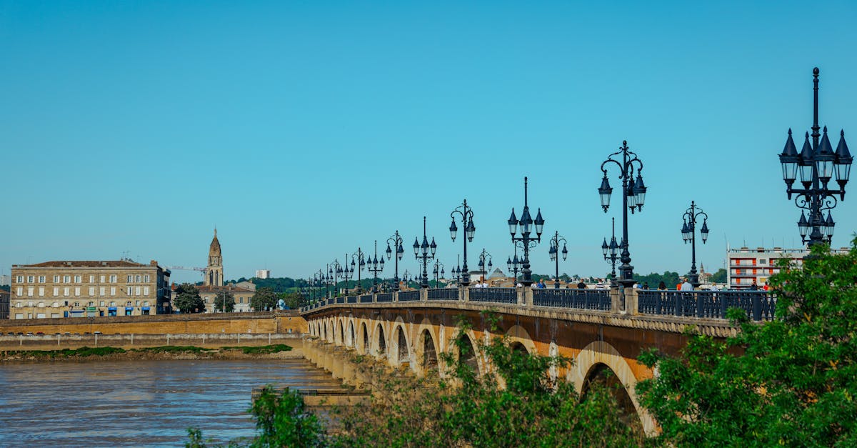 découvrez la carrière et les succès de pierre gasly, pilote de formule 1 français reconnu pour son talent et sa détermination sur les circuits internationaux.