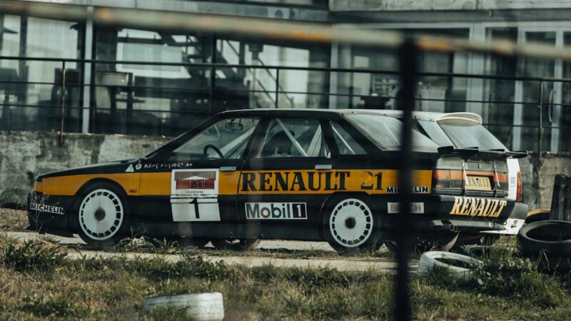 découvrez la fiche technique de la renault twingo 1.2 16v lev expression (portes) de 2009