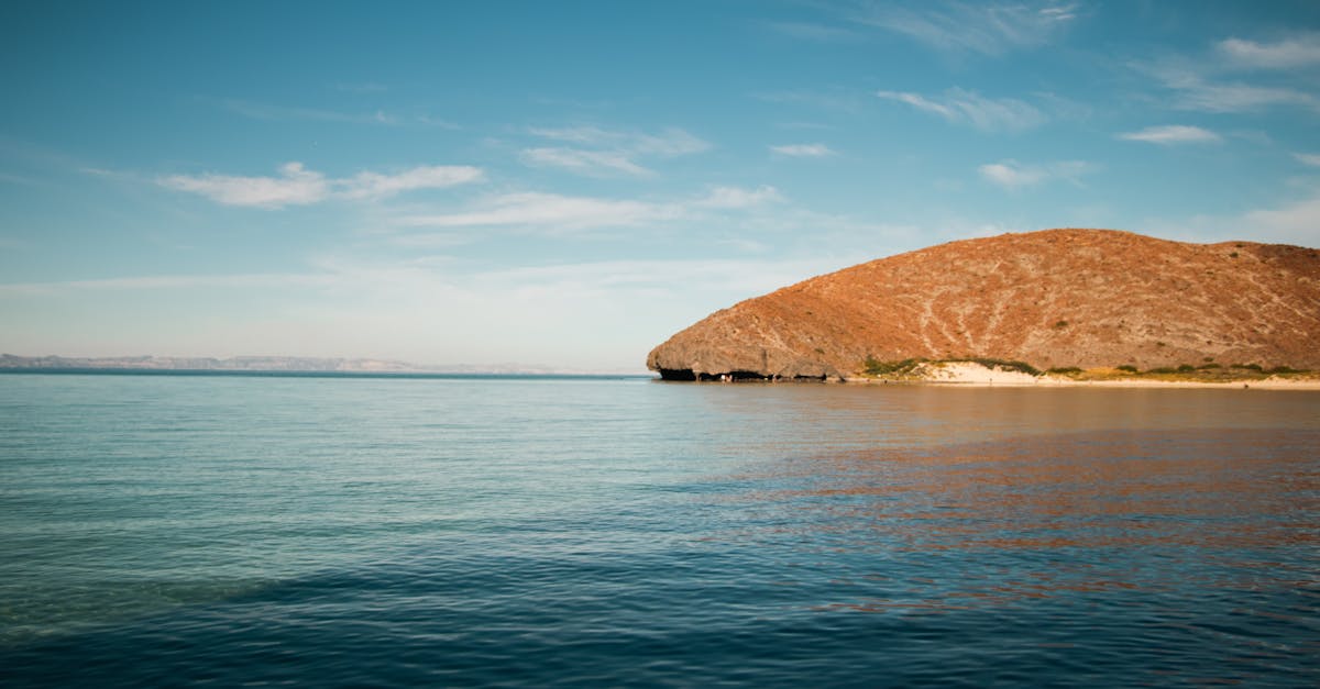 découvrez les avantages de la renault zoé : économie d'énergie, zéro émission, technologie avancée et conduite silencieuse pour une expérience de conduite écologique et moderne.