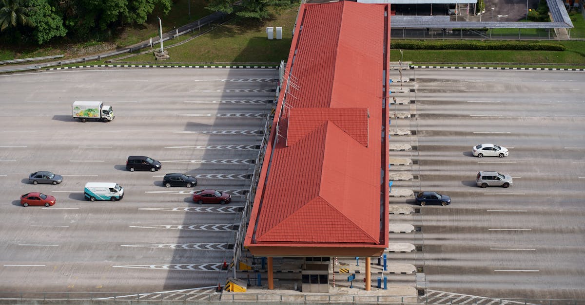 découvrez les implications de l'augmentation des péages et son impact sur votre budget et vos trajets quotidiens.