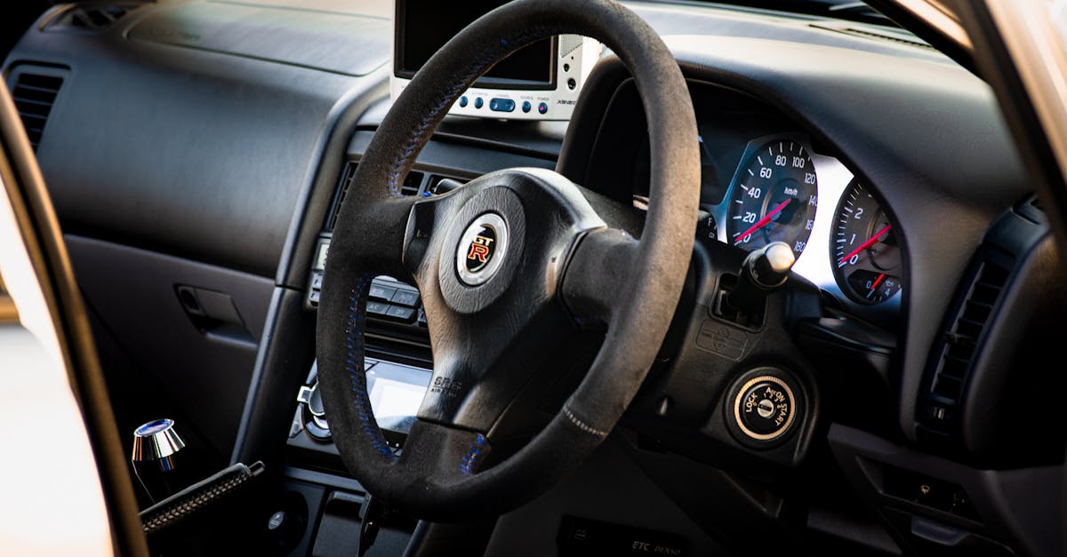 découvrez l'alpine a110 r 2023, une voiture de sport française alliant performance exceptionnelle et design élégant pour une expérience de conduite inégalée.