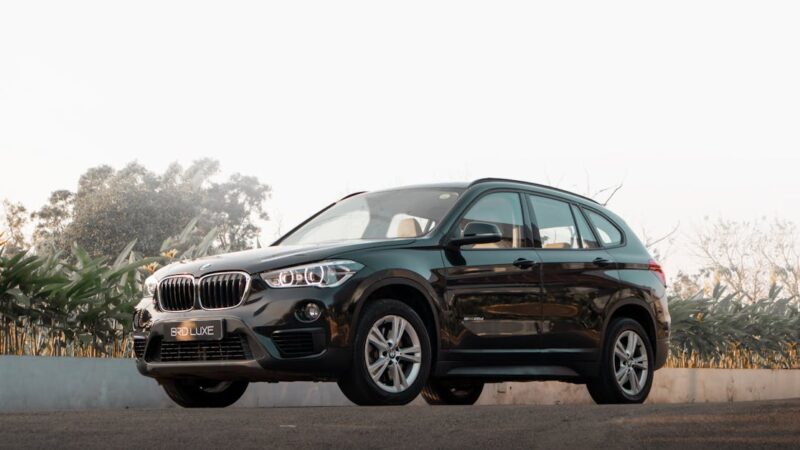 Comparaison entre le BMW X2 et le BMW X1 : toutes les dimensions en jeu