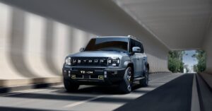 découvrez la dacia bigster hybrid 2025, un suv hybride innovant alliant robustesse, espace et économie d'énergie pour une conduite responsable et confortable.