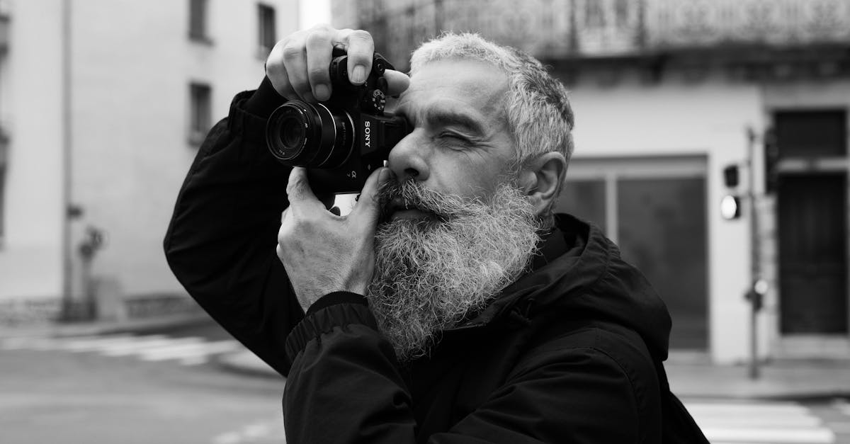 découvrez l'univers d'elon musk, entrepreneur visionnaire derrière tesla, spacex et d'autres innovations qui façonnent le futur.