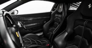 découvrez le suv ferrari, alliant performance exceptionnelle et design italien élégant pour une expérience de conduite unique.