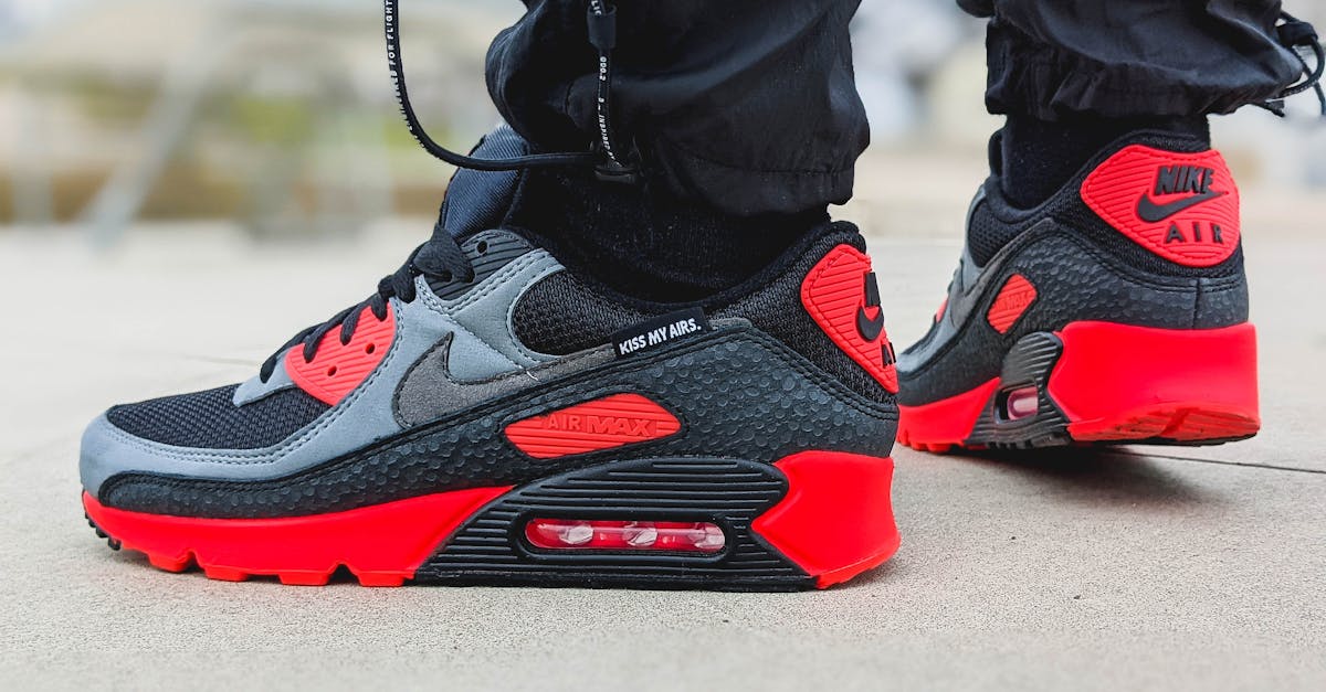 découvrez le ford c-max, un monospace compact alliant confort, technologie et économie de carburant pour toute la famille.