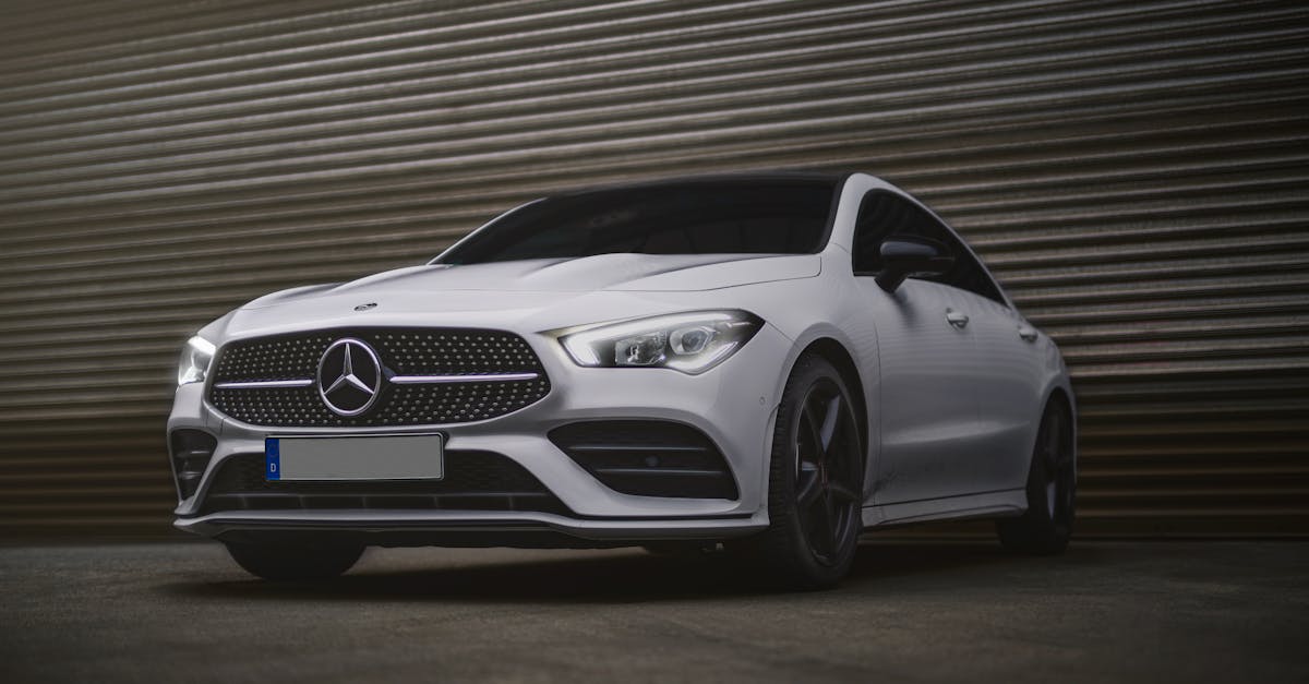 découvrez notre sélection de berlines allemandes fiables et élégantes à moins de 15 000 euros, parfaites pour allier qualité et budget maîtrisé.