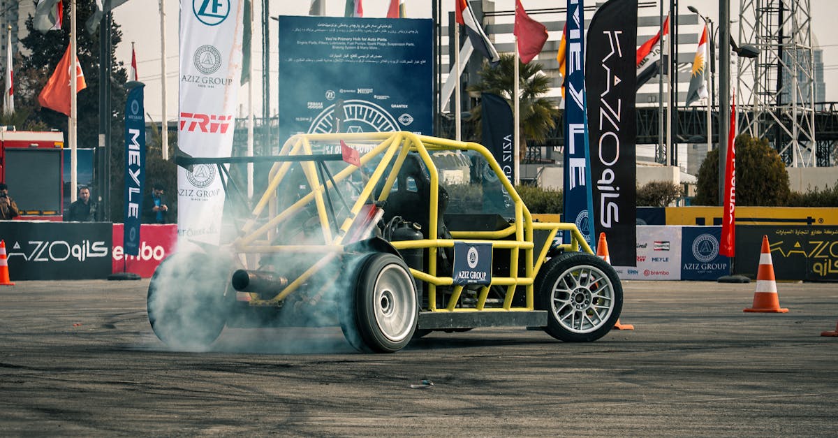 découvrez notre sélection de minivans spacieux et confortables, parfaits pour les familles et les longs trajets. profitez de fonctionnalités modernes et d'un design élégant.