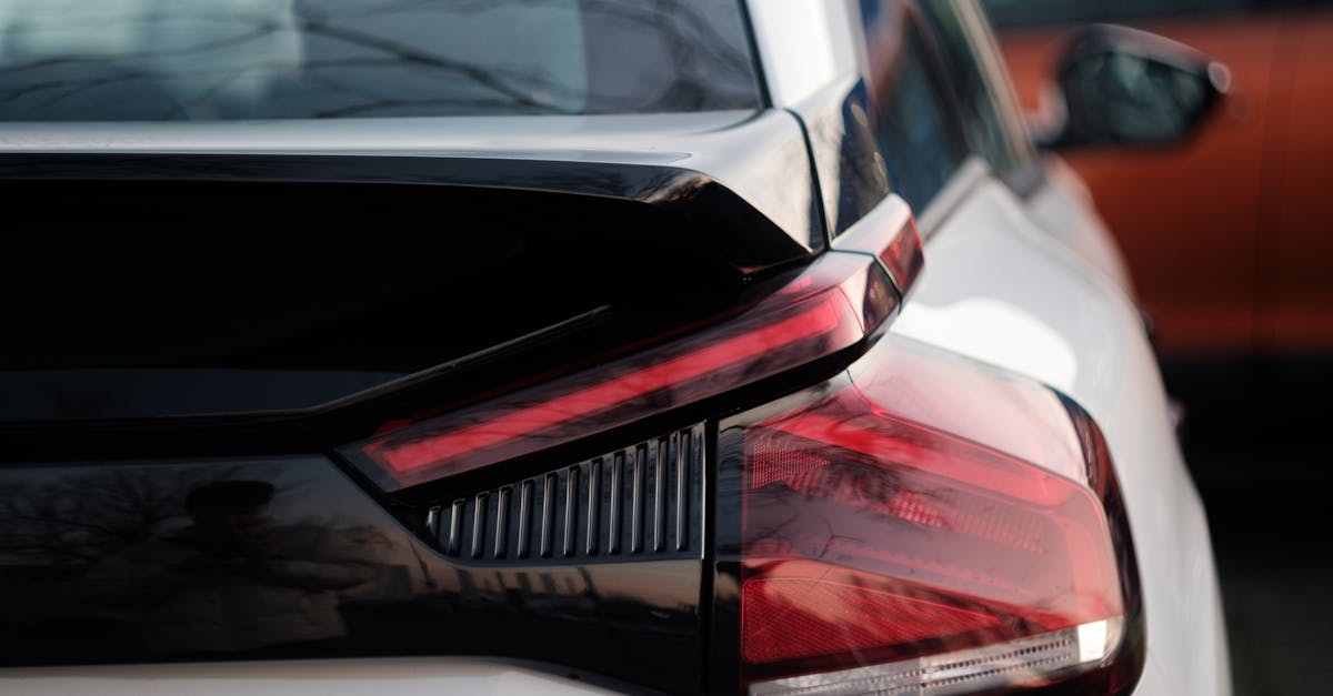 découvrez la peugeot 2008, un suv compact alliant design moderne, performance et technologie avancée pour une conduite confortable et sécurisée.