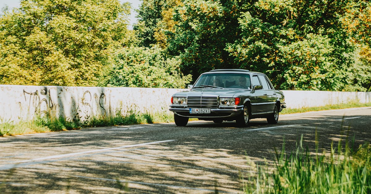 découvrez l'univers renault : voitures innovantes, performances exceptionnelles et design français. trouvez votre modèle idéal parmi notre large gamme.